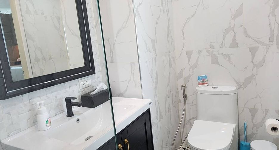 Wohnung zur Miete mit 2 Zimmer in Bang Lamung, Chonburi