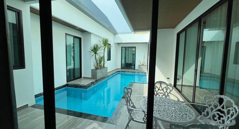 Villa en alquiler de 4 habitaciones en East Pattaya, Pattaya
