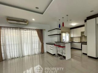 For sale 3 bedrooms house in Si Racha, Chonburi