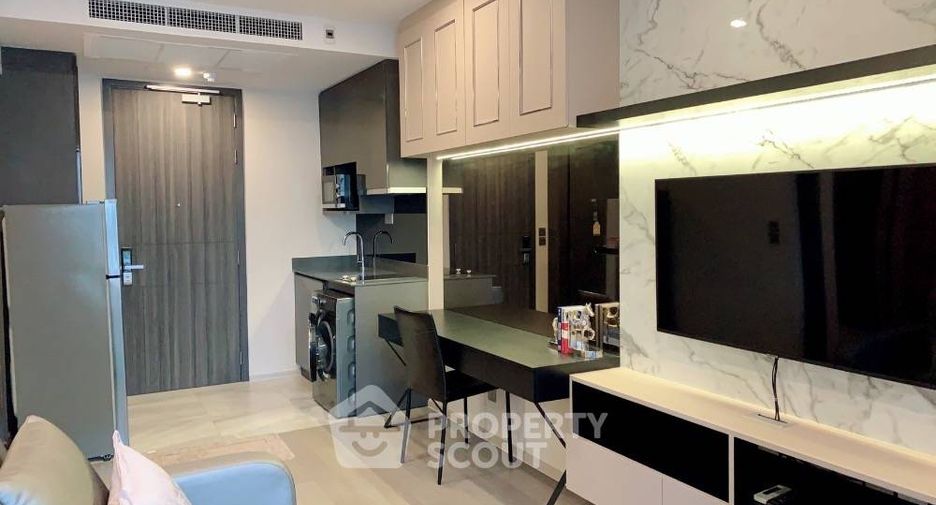 For rent 1 bed condo in Khlong Toei, Bangkok