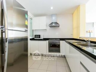 For sale 3 bedrooms condo in Khlong Toei, Bangkok
