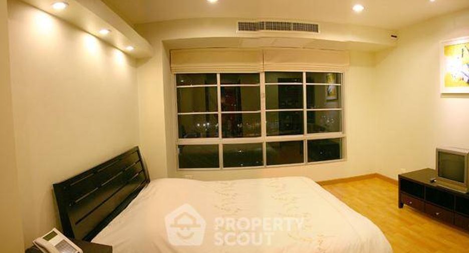 For rent 2 bedrooms condo in Central Pattaya, Pattaya
