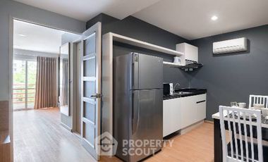 For rent 2 bedrooms apartment in Yan Nawa, Bangkok