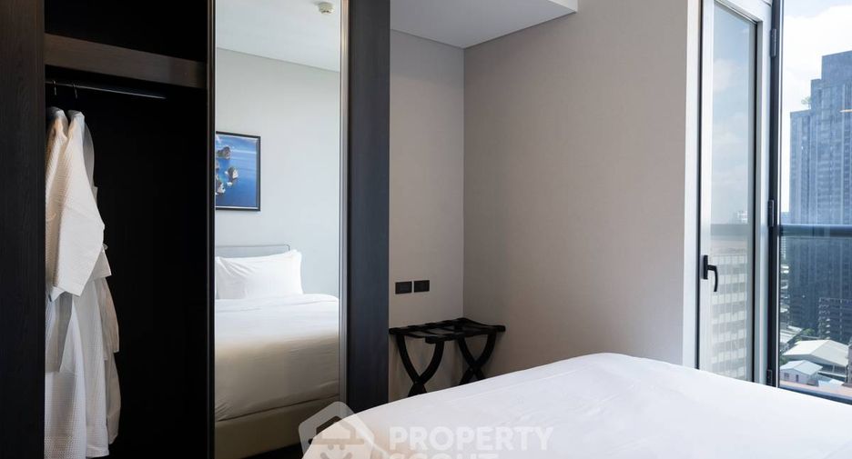 For rent 2 bedrooms condo in Khlong Toei, Bangkok
