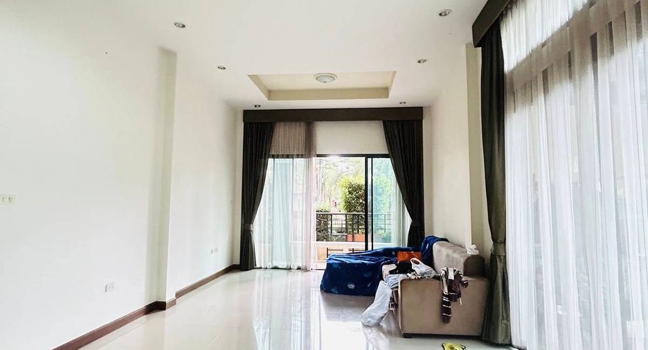 À vendre 2 chambres maison à East Pattaya, Pattaya