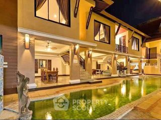 À louer 8 chambres maison à Bang Lamung, Chonburi
