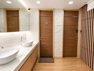 For rent and for sale 5 bedrooms condo in Yan Nawa, Bangkok