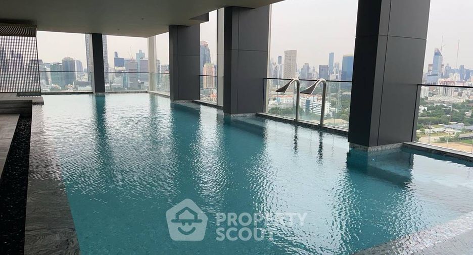 For sale 2 bedrooms condo in Sathon, Bangkok