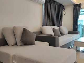 Casa en alquiler de 3 habitaciones en Bang Lamung, Chonburi