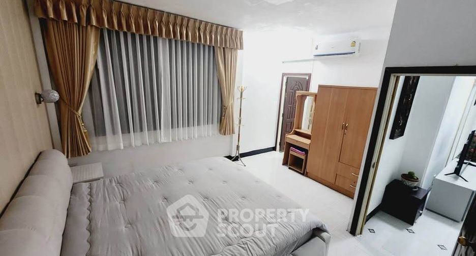 For rent 3 bedrooms house in Bang Lamung, Chonburi