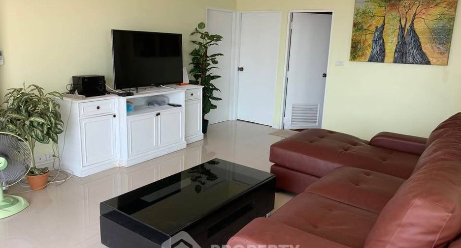 For rent 2 bedrooms condo in Jomtien, Pattaya