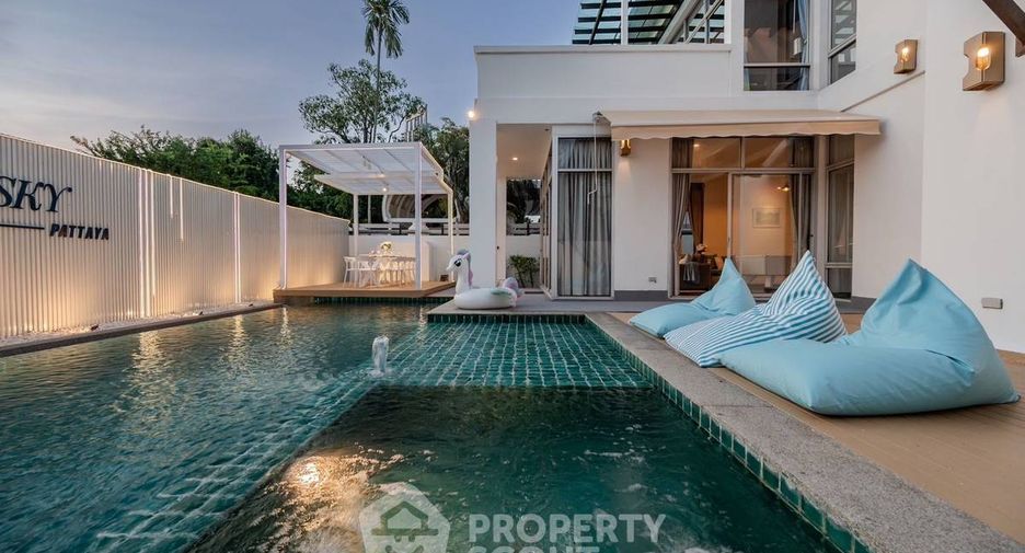 For rent 4 bedrooms villa in Sattahip, Chonburi