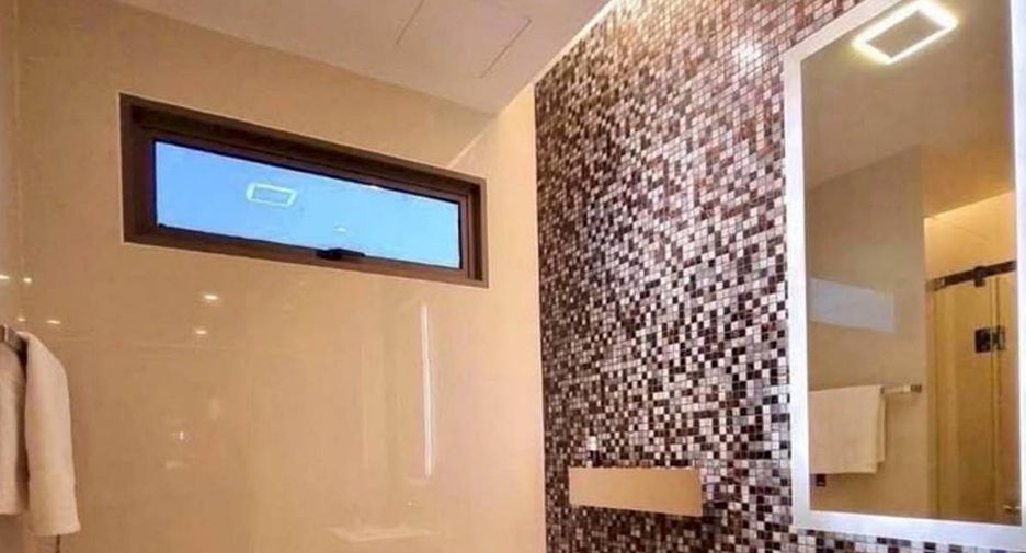 For sale 2 bedrooms condo in Sathon, Bangkok