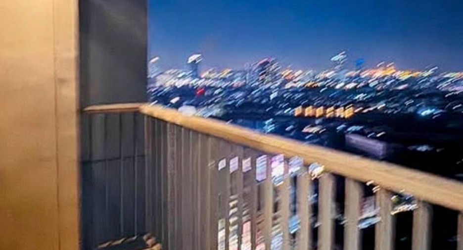 For sale 2 bedrooms condo in Sathon, Bangkok
