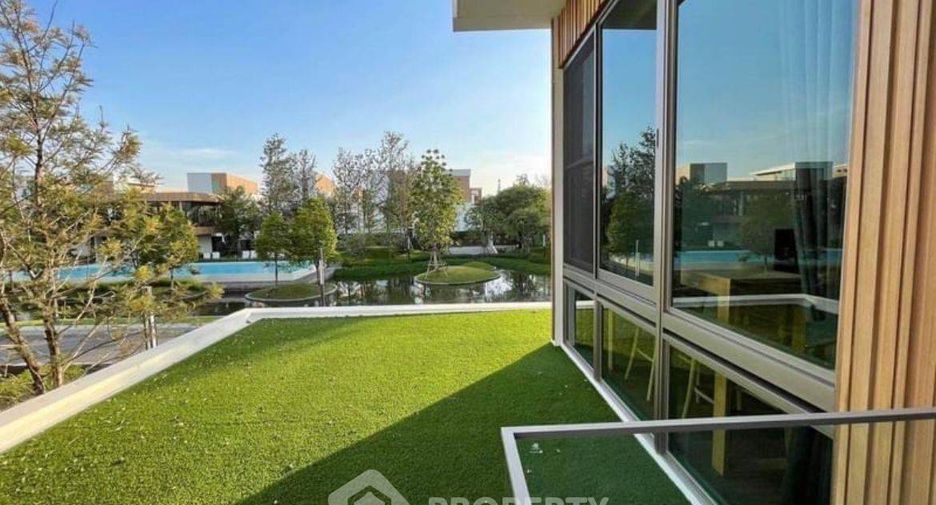 For rent 3 bedrooms house in Saphan Sung, Bangkok