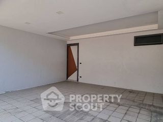 Villa zur Miete mit 4 Zimmer in Bang Lamung, Chonburi