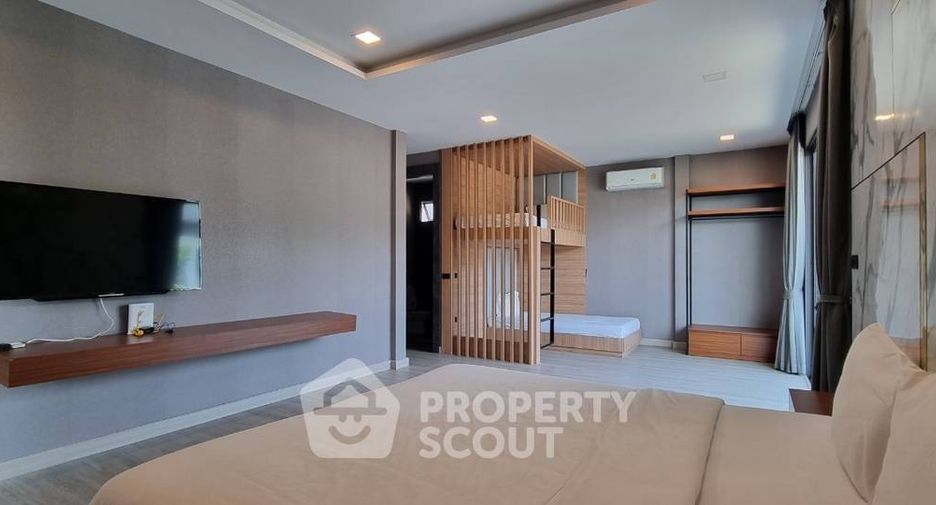 For rent 4 bedrooms villa in East Pattaya, Pattaya