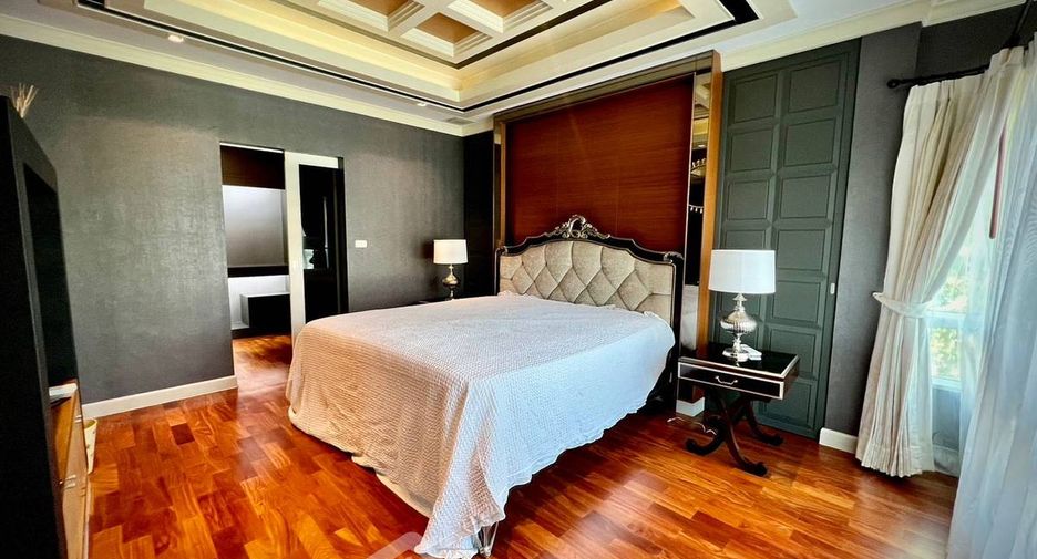 For rent 4 bedrooms house in Saphan Sung, Bangkok