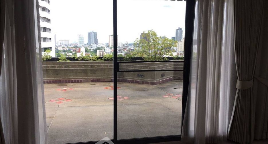 Apartment zur Miete mit 4 Zimmer in Watthana, Bangkok