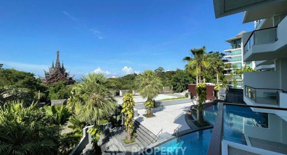 For rent 2 bedrooms condo in North Pattaya, Pattaya
