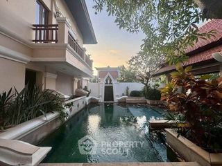À louer 3 chambres maison à Bang Lamung, Chonburi