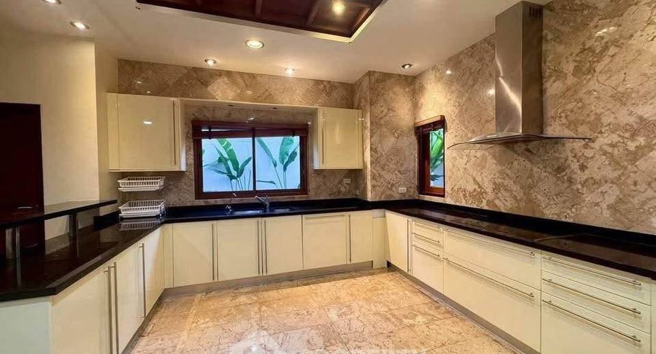 For rent 3 ベッドルーム house in Jomtien, Pattaya