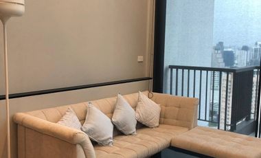Condo en alquiler de 1 habitaciones en Khlong Toei, Bangkok