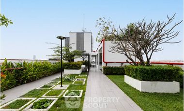 Продажа 1 кровать кондо в Кхлонг Тоеи, Бангкок