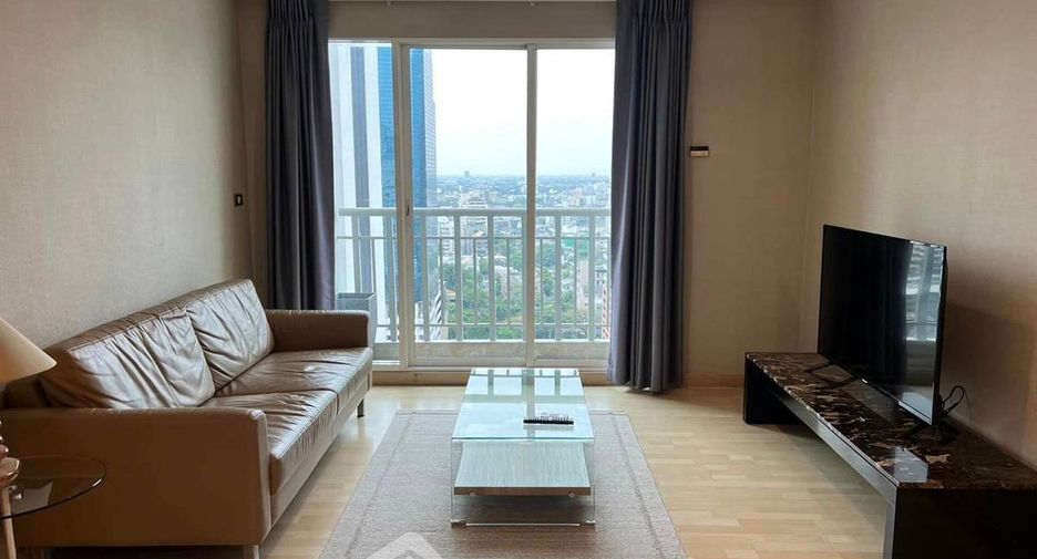 For rent 2 bedrooms condo in Khlong Toei, Bangkok