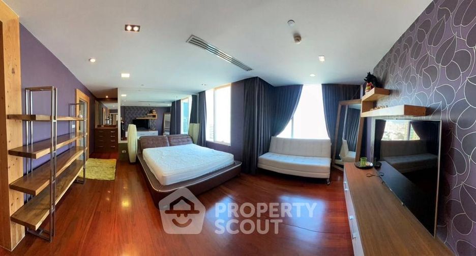 Condo en venta de 3 habitaciones en Watthana, Bangkok