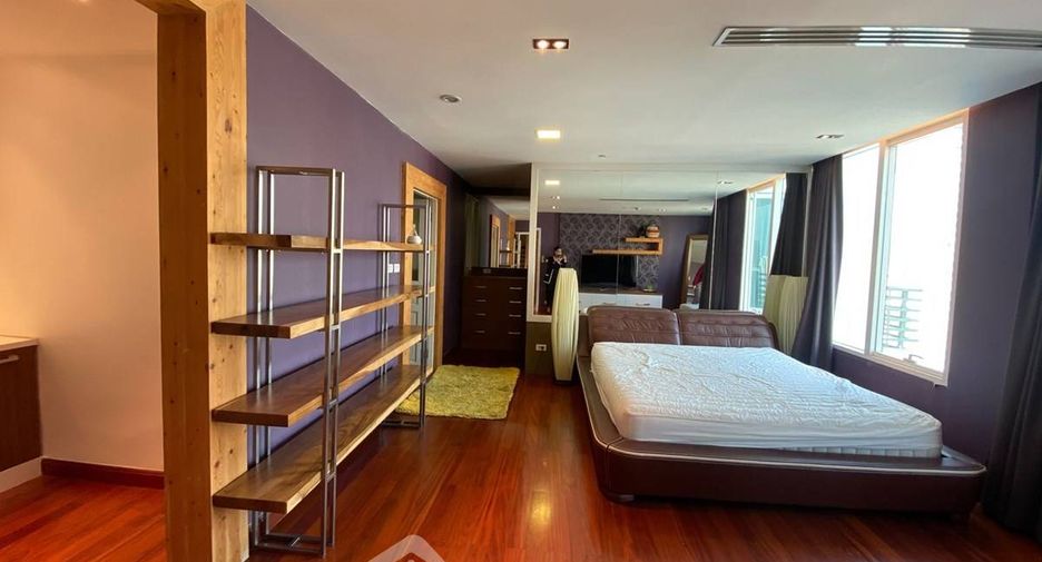 Condo en venta de 3 habitaciones en Watthana, Bangkok