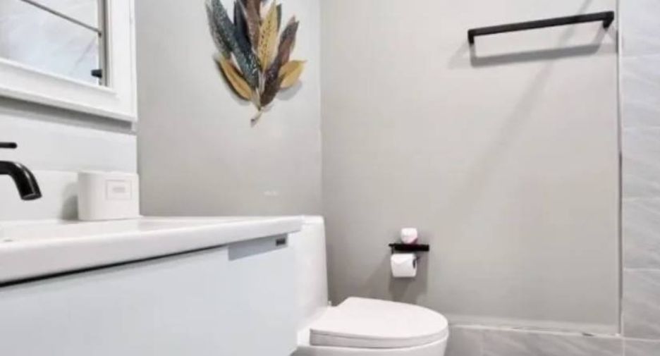 For rent 3 bedrooms house in East Pattaya, Pattaya