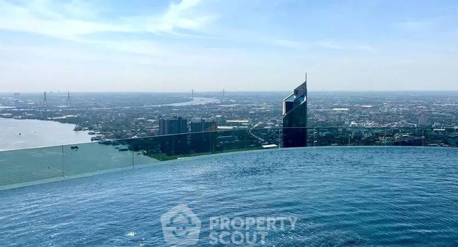For sale 2 bedrooms condo in Bang Kho Laem, Bangkok
