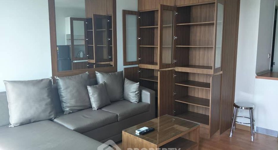 For rent 2 bedrooms condo in Phasi Charoen, Bangkok