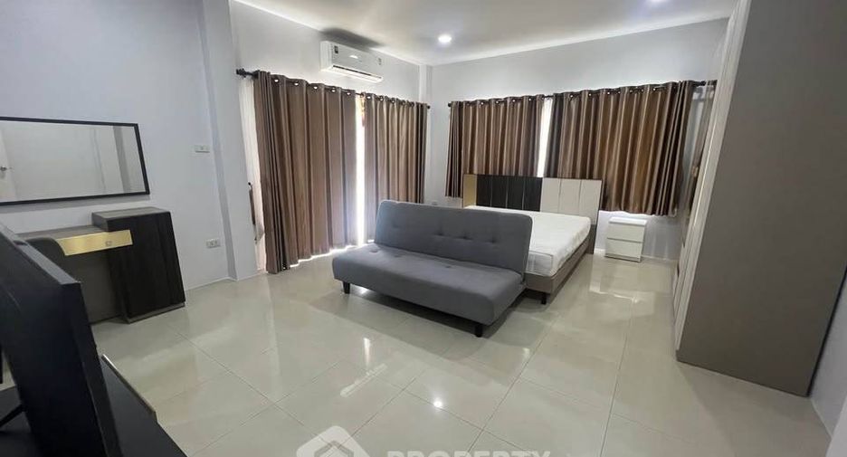 For rent 3 bedrooms house in East Pattaya, Pattaya