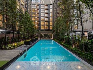 For rent 2 bedrooms condo in Huai Khwang, Bangkok