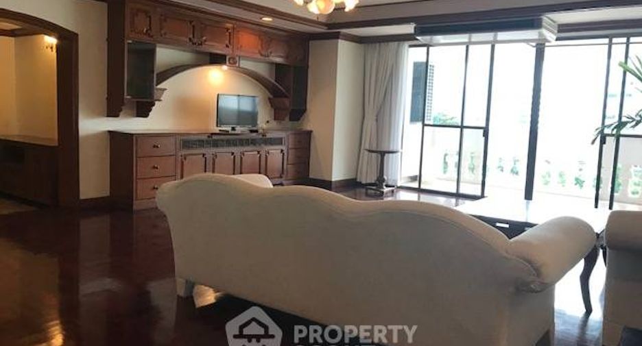 Apartamento en alquiler de 4 habitaciones en Khlong Toei, Bangkok