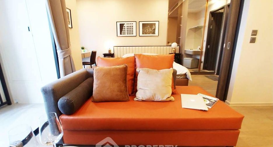 For rent 1 bed condo in Khlong Toei, Bangkok