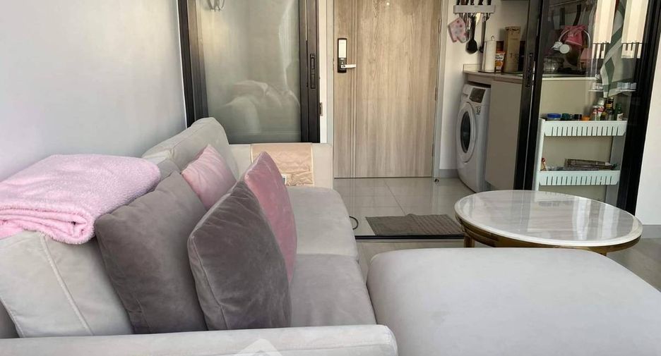 For rent 1 bed condo in Sathon, Bangkok