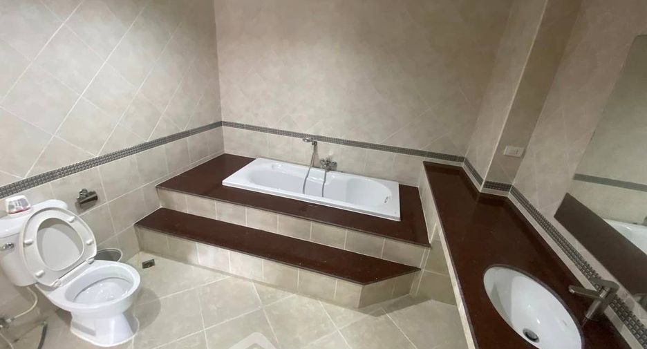 For rent 1 bed condo in Pratumnak, Pattaya