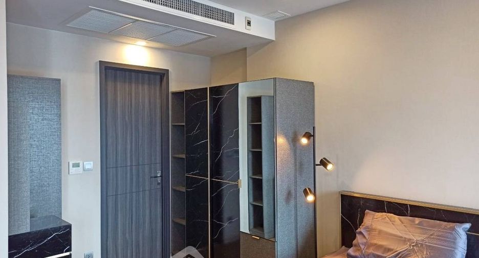 For rent 1 bed condo in Khlong Toei, Bangkok