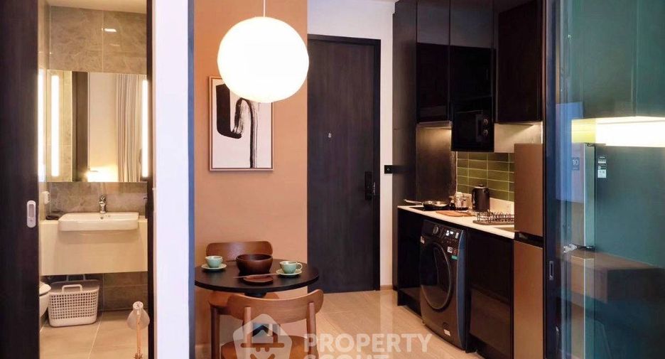 For rent 1 bed condo in Phaya Thai, Bangkok