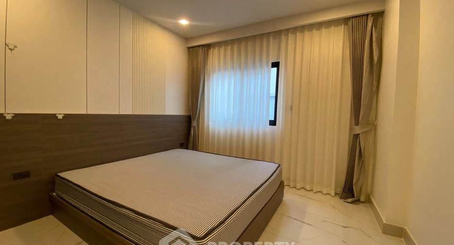For rent 5 bedrooms house in Bang Lamung, Chonburi