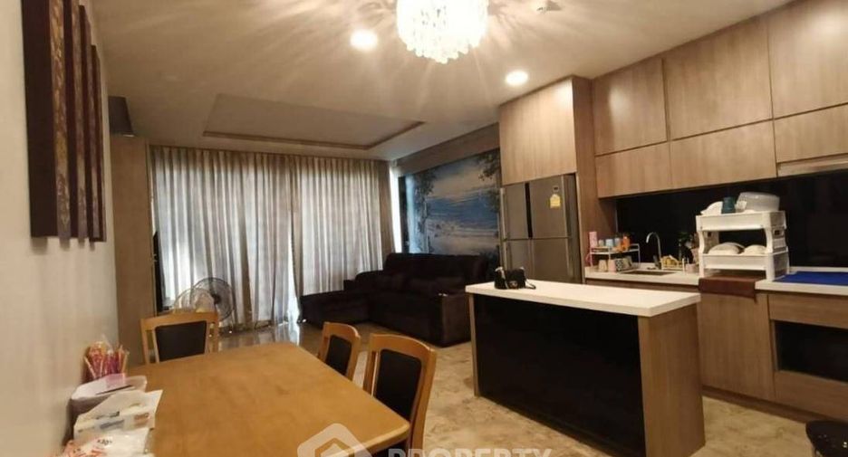 For rent 2 bedrooms condo in Jomtien, Pattaya