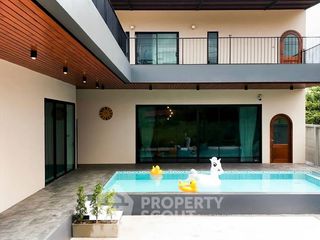 Villa en alquiler de 5 habitaciones en Bang Lamung, Chonburi