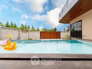 Villa en alquiler de 5 habitaciones en Bang Lamung, Chonburi