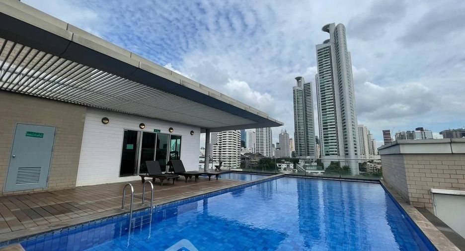 Apartment zur Miete mit 2 Zimmer in Khlong Toei, Bangkok