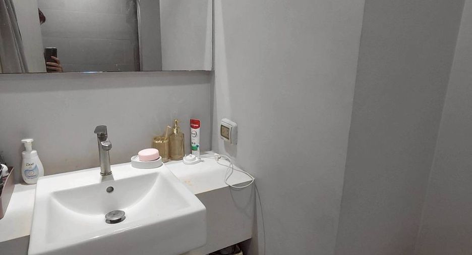 For sale 2 bedrooms condo in Jomtien, Pattaya