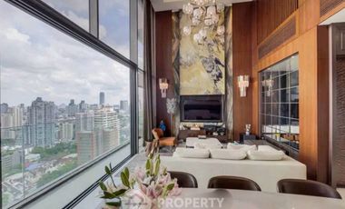 À vendre 3 chambres condo à Khlong Toei, Bangkok