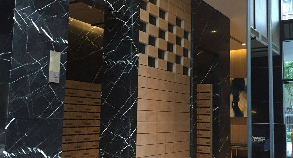For rent 1 bed condo in Khlong Toei, Bangkok